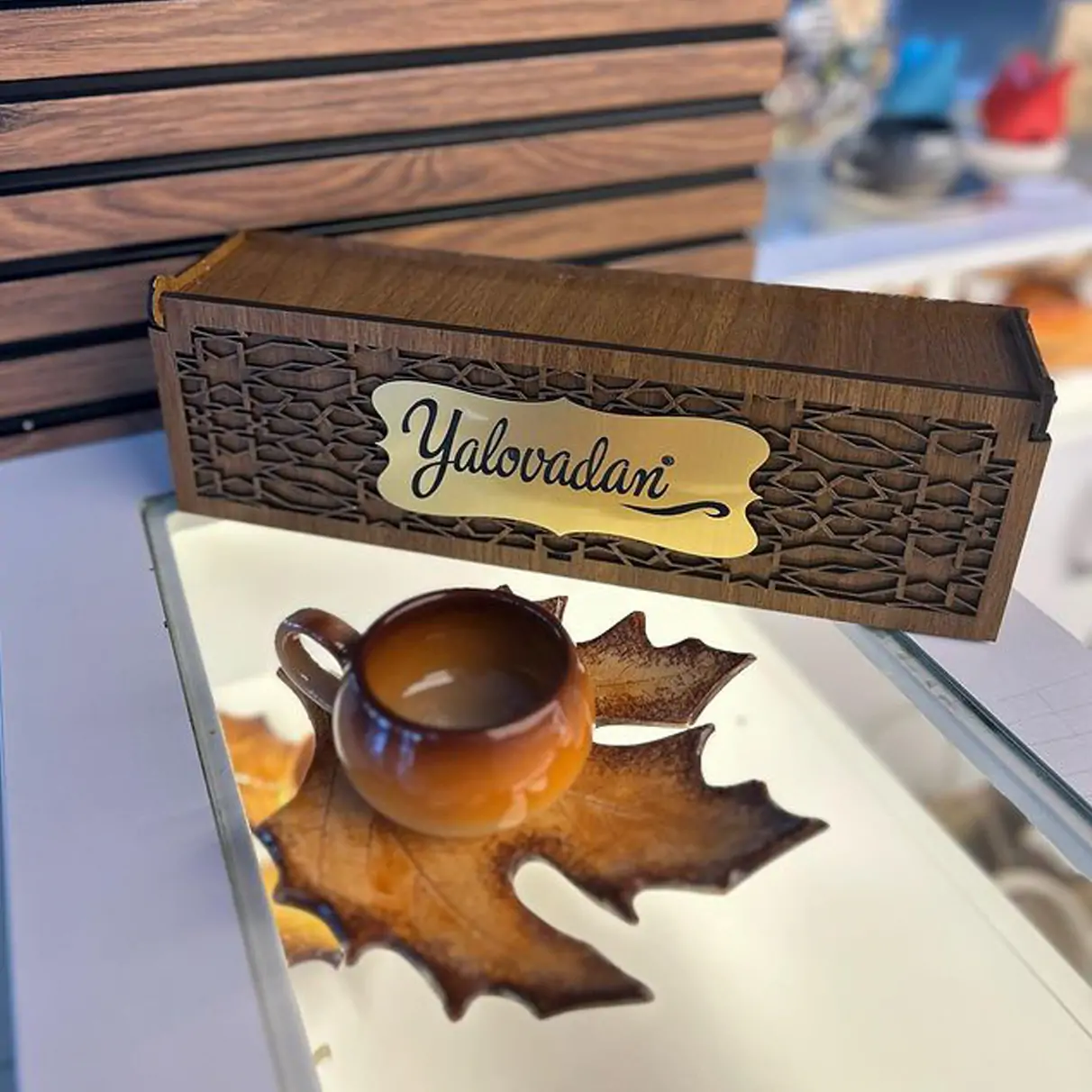 El Yapımı Seramik Yalova Çınar Yapraklı Kahve Fincanı Çift